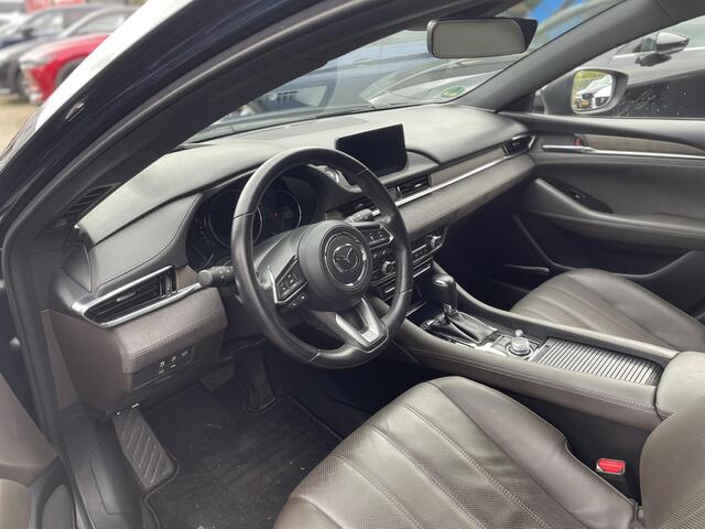 Mazda 6 Sportbreak 2.5 SkyActiv-G 194 Signature , Automaat, Trekhaak, Bruin Leder, LMV 19 Inch, 360 Camera, HUD, Adap. Cruise, LKA, Stoel/Stuurverwarming, Stuurverwarming, Bose, Clima, PDC