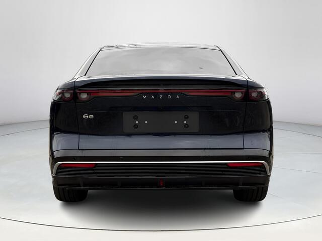 Mazda 6 6e Takumi Plus Long Range 80 kWh | Stoelverwarming/verkoeling | Stuurverwarming | Panoramadak | Adaptive cruise-control | Tan-nappa leder interieur | 360-Camera | SONY-premium audiosysteem |