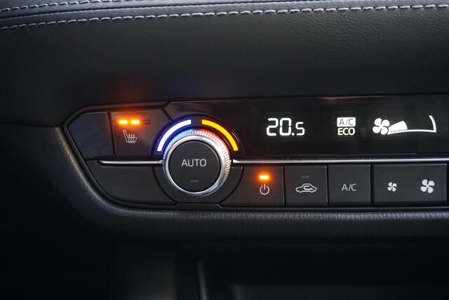 Mazda 6 Sportbreak 2.0 SkyActiv-G 165 Zwart metallic/Trekhaak/Head-Up /Nederlandse auto.