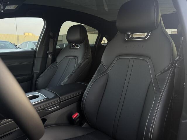 Mazda 6 6e Takumi Long Range 80 kWh | Dit jaar nog rijden 17% bijtelling | Zwart leder | 360 Camera | Geheugenstoelen | Panorama Dak | Headupdisplay | Adaptieve Cruise control | Sony premium audio | Dodehoeksensoren |