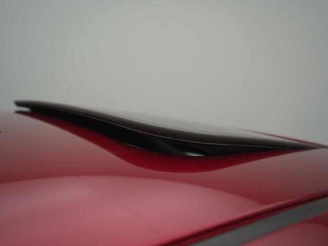 Mazda 6 2.5 SkyActiv-G 194 Signature - RIJKLAARPRIJS - 194 pk! - Automaat - Adaptieve Cruise Control - Rondomzicht Camera - Apple Carplay - Android Auto - Bose Audio - Head-Up Display - Elektrisch schuif- kanteldak