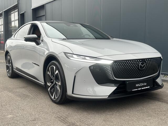 Mazda 6 6E Takumi Plus Long range 245pk / 80kWh / SNELLADEN / 552 KM ACTIE
