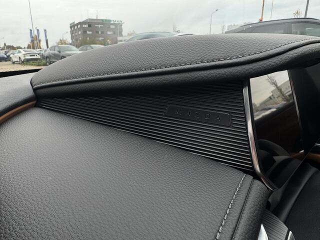 Mazda 6 6e Takumi Plus Long Range 80 kWh | Dit jaar nog rijden 17% bijtelling | Stoelverwarming/verkoeling | Stuurverwarming | Panoramadak | Adaptive cruise-control | Tan-nappa leder interieur | 360-Camera | SONY-premium audiosysteem |