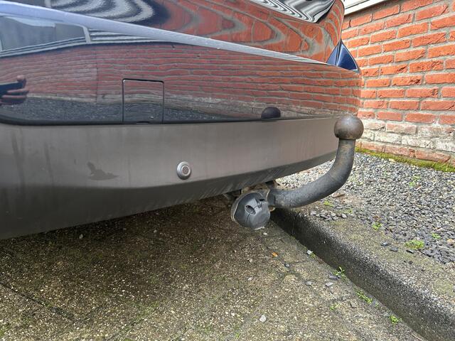 Mazda 6 Sportbreak 2.2D SkyActiv-D 175 GT-M Dode hoek | Camera | Line assist