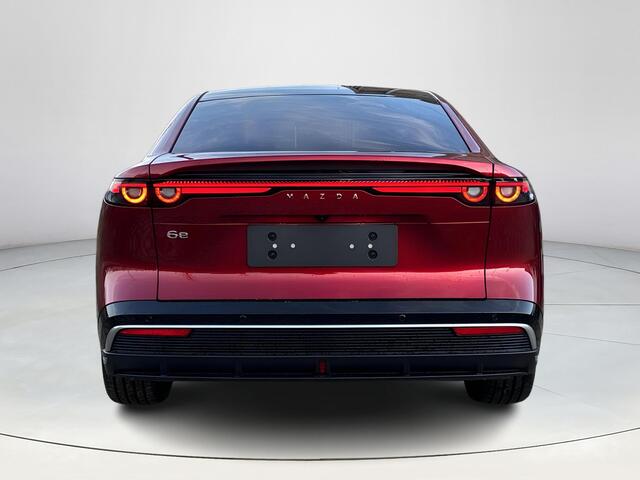 Mazda 6 6e Takumi Plus 68.8 kWh | Stoelverwarming/verkoeling | Stuurverwarming | Panoramadak | Adaptive cruise-control | Tan Nappa lederen interieur| 360-Camera | SONY-premium audiosysteem |