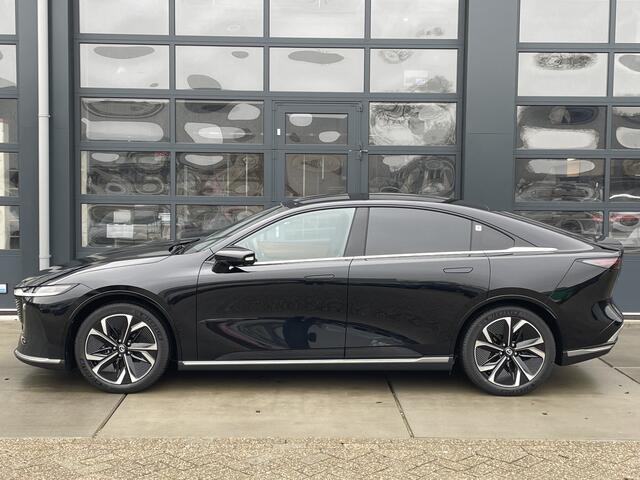 Mazda 6 6e Takumi Plus 68.8 kWh NAVI | RONDOMZICHT CAMERA | LUXE SUEDE/LEDER INTERIEUR | PANORAMADAK | 19 INCH LMV APPLE CARPLAY | WINTERPAKKET