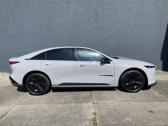 Mazda 6 6e Takumi Long Range 80 kWh | BLACK PACKAGE!!