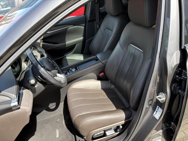 Mazda 6 Sportbreak 2.5 SkyActiv-G 194 Signature Dealer onderhouden / Sunroof / Navi / Meest luxe uitvoering!