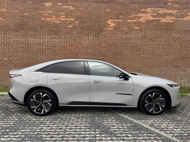 Mazda 6 6e Takumi Business Edition 68.8 kWh | ZWART LEDER | NAVI | PANO | 360 CAMERA | GRATIS TREKHAAK! T.W.V. ¤ 1695,-