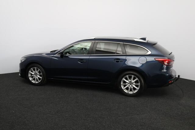 Mazda 6 Sportbreak 2.2D SkyActiv-D 150 Skylease GT /Trekhaak! /LED Koplampen /Keyless Go /Navi /Climat /Cruise /Elek. pakket /Bluetooth /Stoelverw. /17"LMV /Extra getint glas /PDC V+A /Mistlampen /Dakrails.
