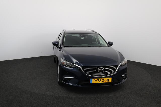 Mazda 6 Sportbreak 2.2D SkyActiv-D 150 Skylease GT /Trekhaak! /LED Koplampen /Keyless Go /Navi /Climat /Cruise /Elek. pakket /Bluetooth /Stoelverw. /17"LMV /Extra getint glas /PDC V+A /Mistlampen /Dakrails.