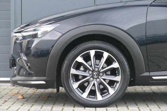 Mazda CX-3 2.0 SkyActiv-G 121 Luxury | HEAD-UP DISPLAY | CRUISE CONTROL | A CAMERA | NAVI | PARKEERSENSOREN VOOR & ACHTER | RIJKLAARPRIJS |