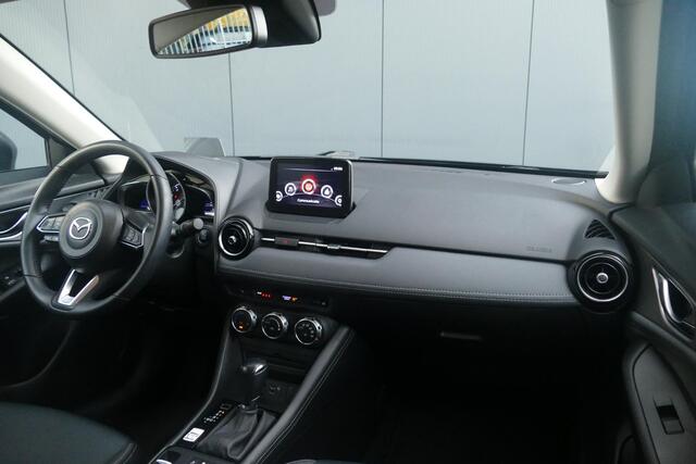 Mazda CX-3 2.0 SkyActiv-G 121 Luxury | HEAD-UP DISPLAY | CRUISE CONTROL | A CAMERA | NAVI | PARKEERSENSOREN VOOR & ACHTER | RIJKLAARPRIJS |