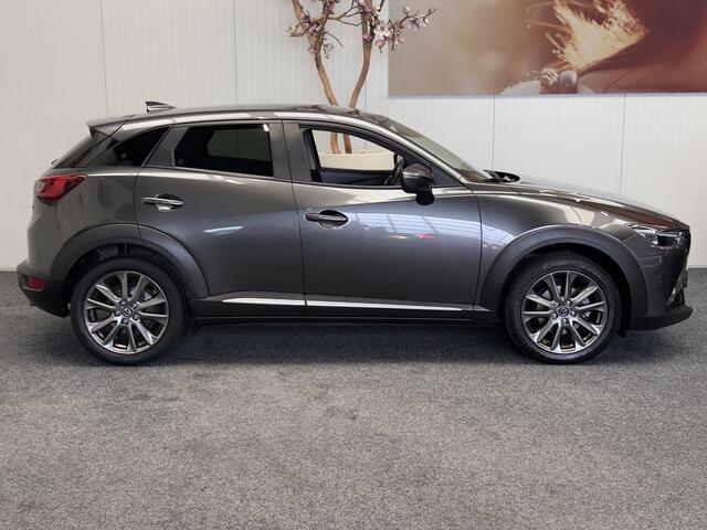 Mazda CX-3 2.0 SKYACTIV-G 120 SKYLEASE+ HEAD-UP DISPLAY CRUISE CONTROL CLIMATE CONTROL BLUETOOTH TELEFOON RIJSTROOKSENSOREN DODEHOEKSENSOREN ACHTERUITRIJCAMERA ZEER MOOI !! 3010