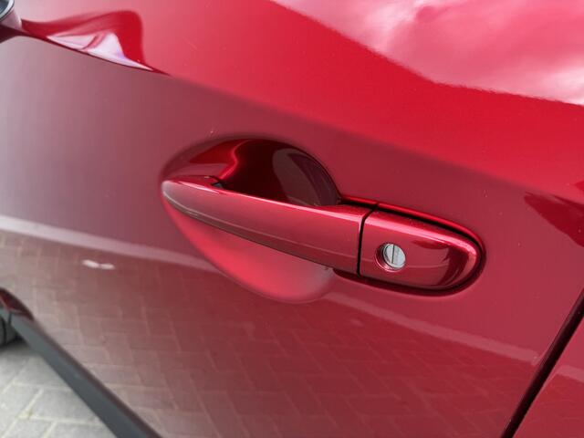 Mazda CX-3 2.0 SkyActiv-G 121 Sportive / All season banden / Stoelverwarming / 100% onderhouden / cruise control / Navigatie/