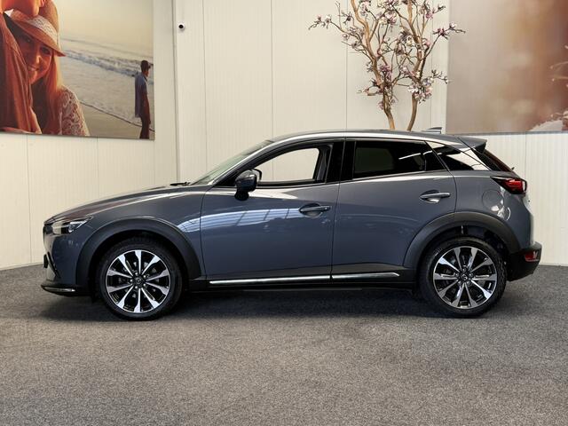 Mazda CX-3 2.0 SKYACTIV-G 121 LUXURY NAVIGATIE CRUISE CONTROL HEAD-UP DISPLAY KEYLESS GO RIJSTROOKSENSSOREN DODEHOEKSENSOREN ACHTERUITRIJCAMERA ZEER MOOI !!