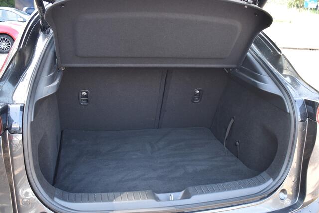 Mazda CX-30 2.0 e-SkyActiv-X M Hybrid Luxury Leder | Stuur/Stoelverwarming | Bose Audio | 12 mnd BOVAG garantie Whatsapp 06-53188999