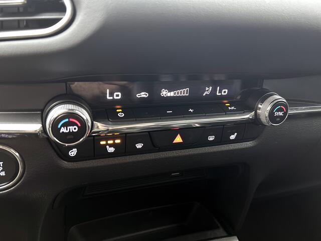 Mazda CX-30 2.0 e-SkyActiv-X M Hybrid Luxury
