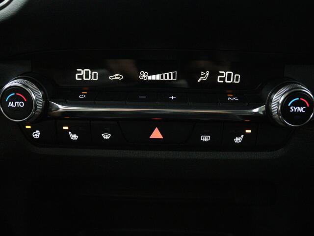 Mazda CX-30 2.0 e-SkyActiv-X M Hybrid Luxury | Trekhaak | Leder |