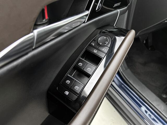 Mazda CX-30 2.0 e-SkyActiv-X M Hybrid Luxury