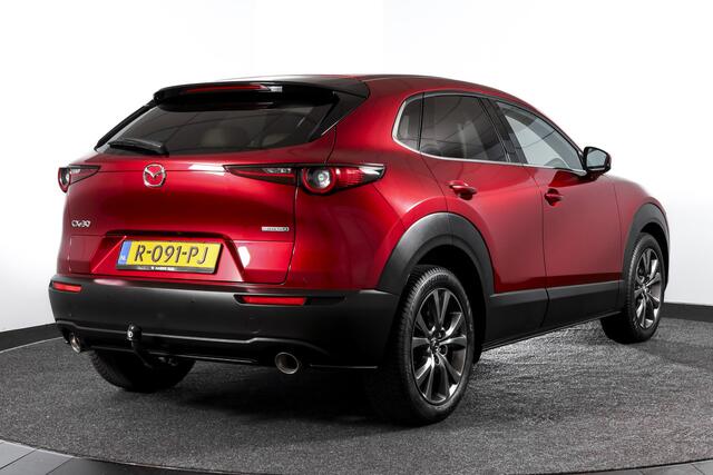 Mazda CX-30 2.0 e-SkyActiv-X M Hybrid Luxury - Automaat | S/K-Dak | Dig. Cockpit | Adapt. Cruise | Stoel-+Stuurverw. | PDC | Camera | NAV + App. Connect | ECC | Elek. Klep | Bose | Afn. Trekhaak || LM 18" |