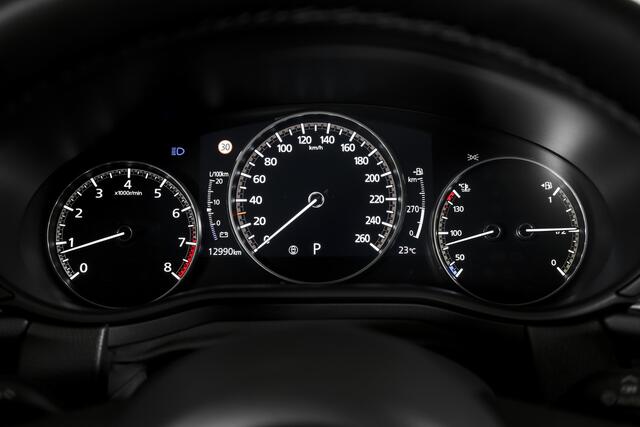 Mazda CX-30 2.0 e-SkyActiv-X M Hybrid Luxury - Automaat | S/K-Dak | Dig. Cockpit | Adapt. Cruise | Stoel-+Stuurverw. | PDC | Camera | NAV + App. Connect | ECC | Elek. Klep | Bose | Afn. Trekhaak || LM 18" |