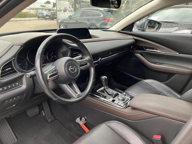 Mazda CX-30 2.0 e-SkyActiv-X M Hybrid Luxury , Automaat, Navi, Adap-Cruise, 360 Camera, HUD, Schuifdak, Leder, Stoel/Stuur Verwarming, Bose, Apple Carplay, Android Auto, LMV PDC, LKA,