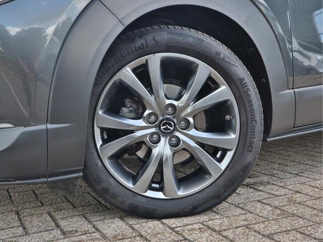 Mazda CX-30 2.0 e-SkyActiv-X M Hybrid Luxury Automaat | Schuifdak | Trekhaak | Stoelverwarming | Navigatie | Camera | Bose Soundsysteem |