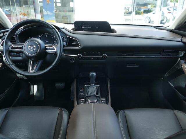 Mazda CX-30 2.0 e-SkyActiv-X M Hybrid Luxury | ALL SEASON | Leder | Camera | RIJKLAARPRIJS!