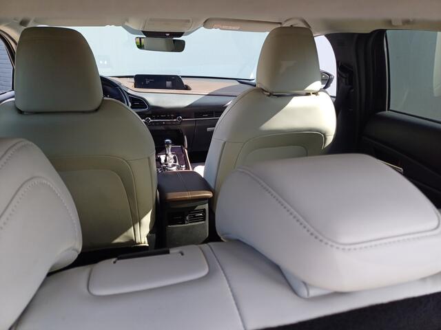 Mazda CX-30 2.0 e-SkyActiv-X M Hybrid Luxury | BOSE AUDIO | CRUISECONTROL | STOEL/STUUR VERWARMING | Wij bieden ook financiering mogelijkheden aan.