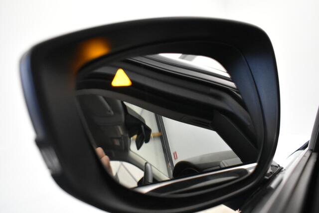 Mazda CX-30 2.0 e-SkyActiv-X M Hybrid Luxury 360º Cam Leer El-Aklep + Stoelen Navi Dhoek Detectie