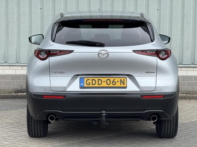 Mazda CX-30 2.0 e-SkyActiv-G M Hybrid Comfort / Automaat / Trekhaak Afneembaar 1.300 KG Trekgewicht / Dealer Onderhouden / Parkeersensoren Voor & Achter / 360 Graden Camera / Climate Control / Bose Audio / Adaptieve Cruise Control / Navigatie / Stoel- & Stuurverwarmi