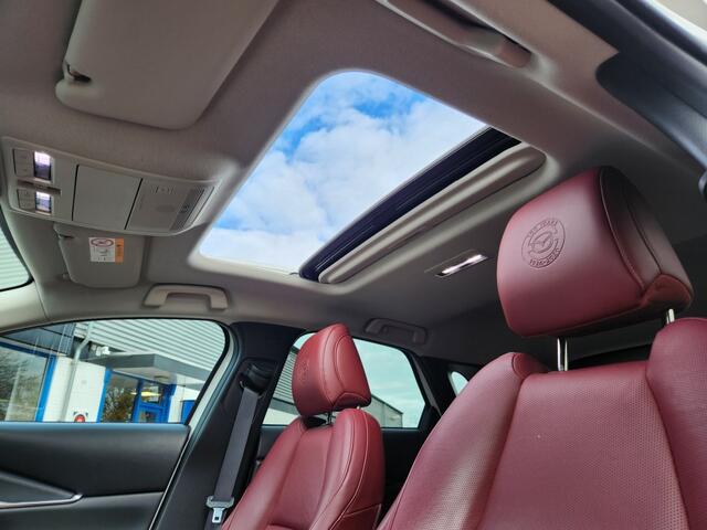 Mazda CX-30 2.0 SA-X 100th Anniversary Ed. Automaat 180PK, Leder, schuifdak, trekhaak, 360 camera, BOSE