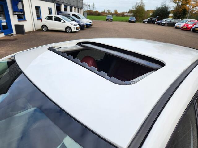 Mazda CX-30 2.0 SA-X 100th Anniversary Ed. Automaat 180PK, Leder, schuifdak, trekhaak, 360 camera, BOSE