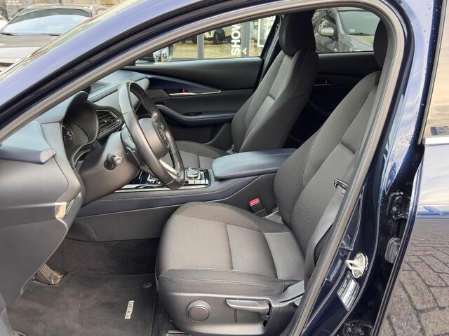 Mazda CX-30 2.0 e-SkyActiv-G M Hybrid Comfort | Rijklaar | 360 graden camera | Navigatie | Dealeronderhouden |