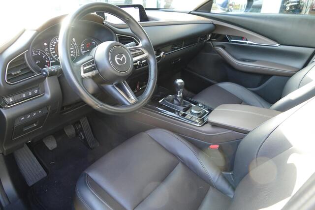 Mazda CX-30 2.0 e-SkyActiv-X M Hybrid Luxury | Trekhaak | Camera | Stuurverwarming | Rijklaarprijs