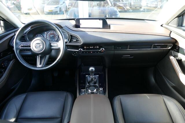 Mazda CX-30 2.0 e-SkyActiv-X M Hybrid Luxury | Trekhaak | Camera | Stuurverwarming | Rijklaarprijs