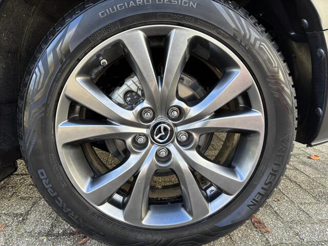 Mazda CX-30 2.0 e-SkyActiv-X M Hybrid Luxury NL-Auto, 1e Eig., Dealer Ondh, Automaat, Navigatie, Apple Carplay/ Android Auto, Bose Audio, A-Rij-Camera, Ad. Cruise Controle, Leer, Stoel verw., Stuur verw., Head-up, All-Seasons, Trekhaak