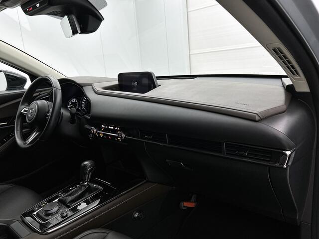 Mazda CX-30 2.0 e-SkyActiv-X M Hybrid Luxury | Bose | Trekhaak | 360Camera | Elektrisch verstelb. bestuurdersstoel met geheugen