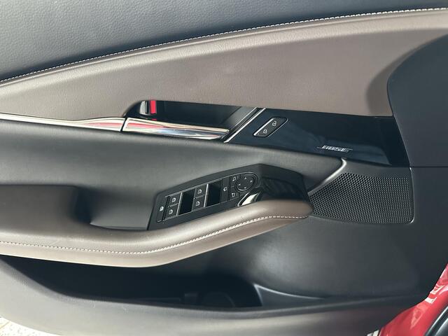 Mazda CX-30 2.0 SKYACTIV-G M-Hybrid Bose | HUD | 360 Camera | Lederen stoelen