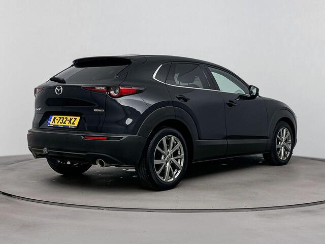 Mazda CX-30 2.0 e-SkyActiv-X M Hybrid Luxury | Trekhaak (1300kg) | Lederen bekleding | Navigatie | Apple Carplay/Android Auto |