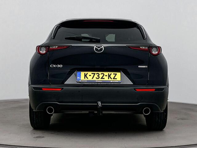 Mazda CX-30 2.0 e-SkyActiv-X M Hybrid Luxury | Trekhaak (1300kg) | Lederen bekleding | Navigatie | Apple Carplay/Android Auto |