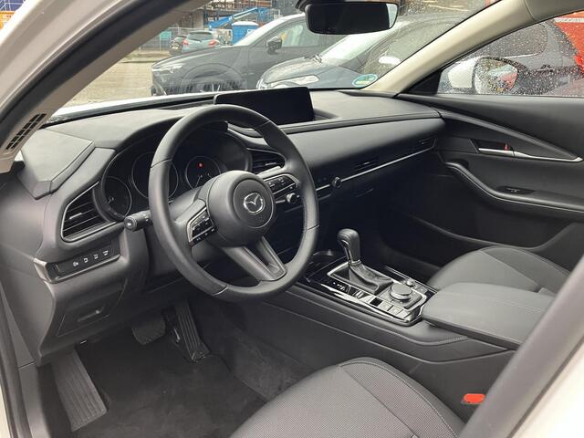 Mazda CX-30 2.0 e-SkyActiv-G M Hybrid Prime-line , Automaat, Camera, Adap.CruiseAirco, All Season, Apple Carplay, Android Auto, LMV 16 Inch, HUD, LKA, PDC