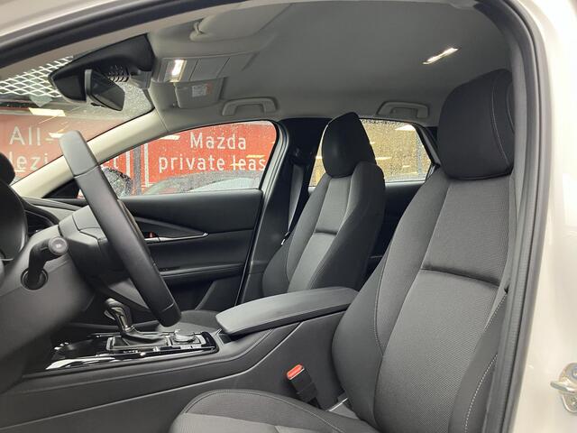 Mazda CX-30 2.0 e-SkyActiv-G M Hybrid Prime-line , Automaat, Camera, Adap.CruiseAirco, All Season, Apple Carplay, Android Auto, LMV 16 Inch, HUD, LKA, PDC