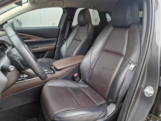 Mazda CX-30 2.0 e-SkyActiv-X 186 M Hybrid Luxury AUTOMAAT | TREKHAAK | LEDER | BOSE |