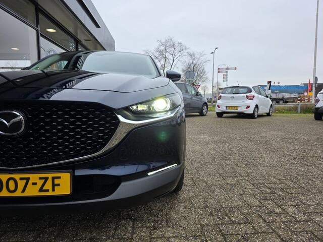 Mazda CX-30 2.0 e-Sky-X M Hybrid Luxury /Leder/Ad.Cruise/Head Up/trekhaak