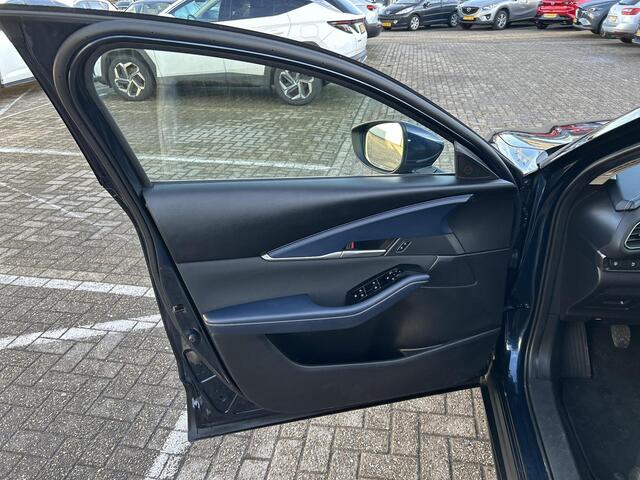 Mazda CX-30 2.0 e-SkyActiv-G M Hybrid Comfort |Airco| Parkeersensors achter| Radar cruise control|Apple Carplay|