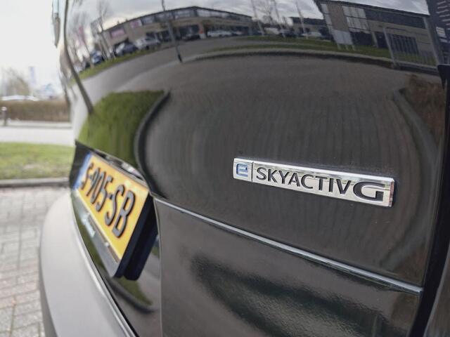 Mazda CX-30 2.0 e-SkyActiv-G M Hybrid Luxury Head-up, leder, Stoelverwarming, camera, PDC V+A