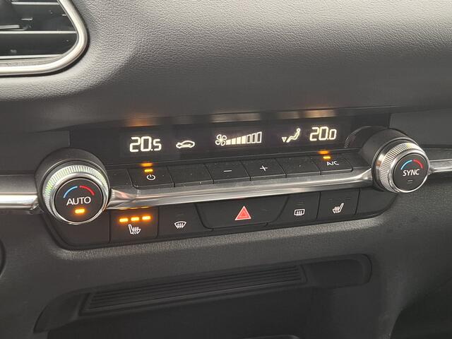 Mazda CX-30 2.0 e-SkyActiv-G M Hybrid Homura | Navigatie/Android/Apple Carplay | LM Velgen 18" | Voorstoelen Verwarmd | Cruise Control Adaptief | Kunstleren Bekleding | Airco |