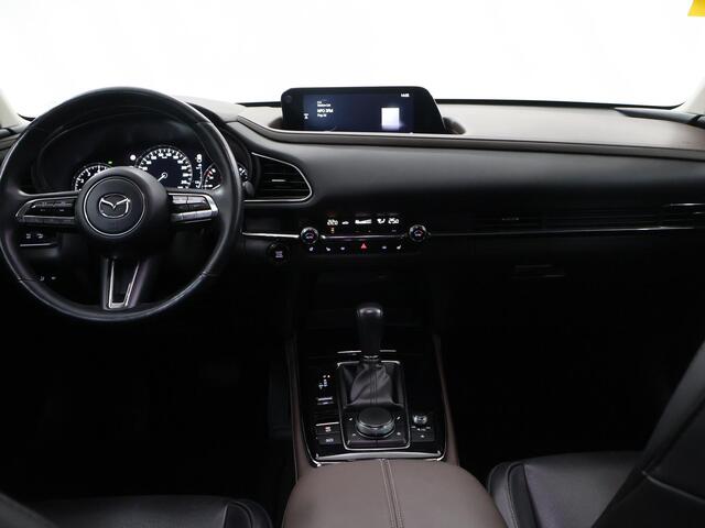 Mazda CX-30 2.0 e-SkyActiv-X M Hybrid Luxury | Trekhaak | 360 Camera | Cruise Control Adaptief | Parkeercamera | Elekt. verstelbare voorstoel met Geheugen |